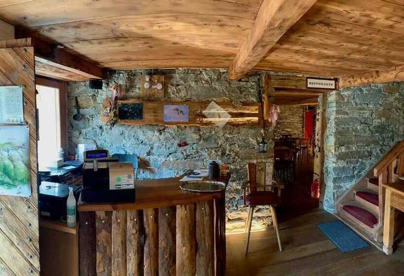 Chalet Del Lago