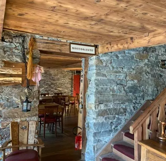 Chalet Del Lago