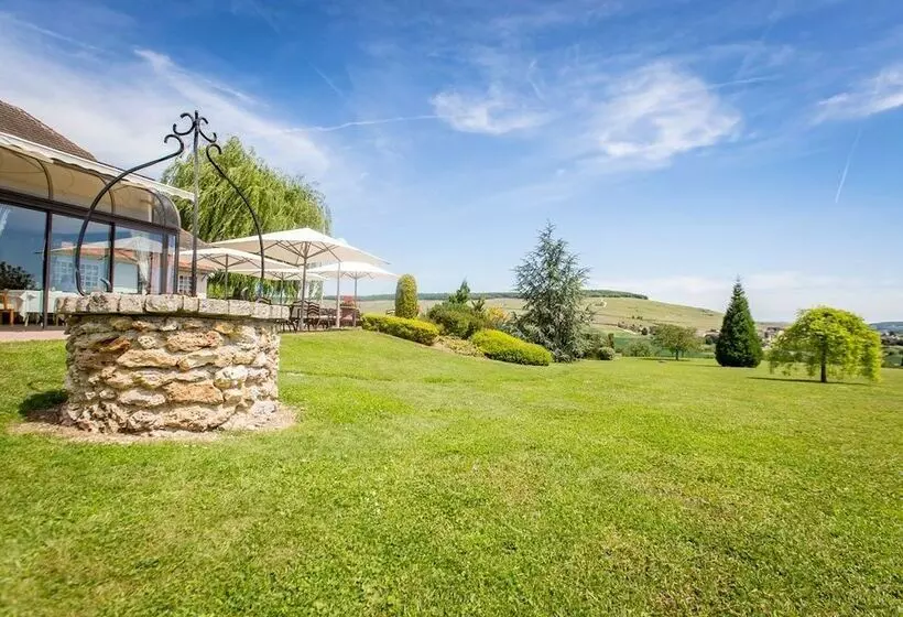 Отель Auberge Le Relais