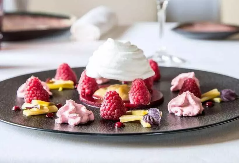 Отель Auberge Le Relais