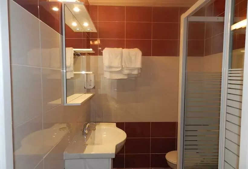 Отель Hôtel Belle Vue