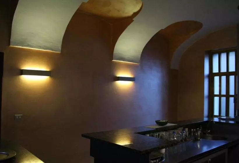 فندق Caccia Reale