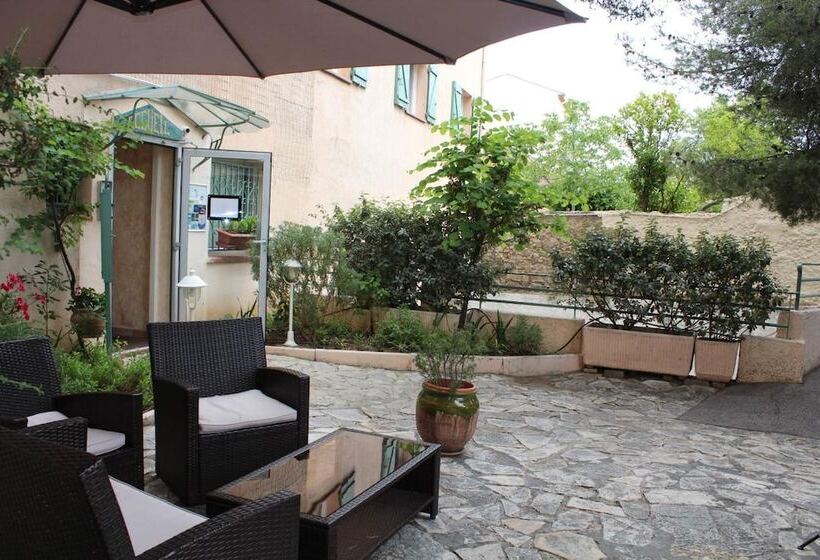 فندق Hôtel Le Clos Des Pins