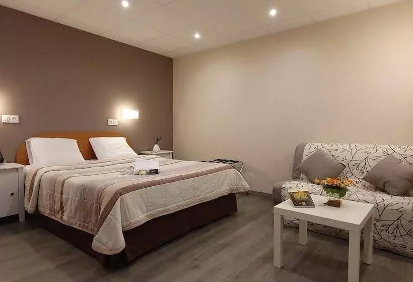 酒店 Hôtel Restaurant Les Agriculteurs