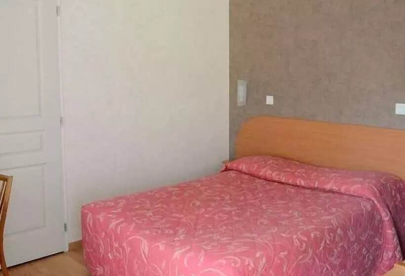 酒店 Hôtel Restaurant Les Agriculteurs