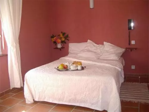 هتل Hôtel La Renaissance