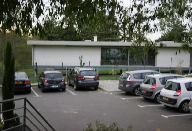 هتل Hôtel La Renaissance