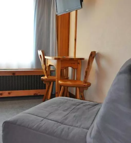 Отель Le Relais Du Petit Saint Bernard