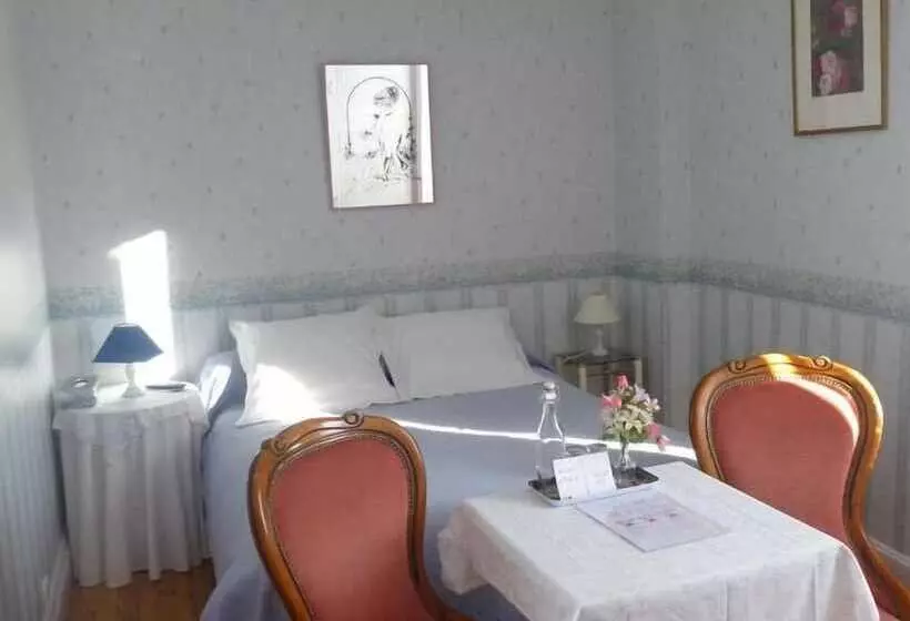 Отель Les Tilleuls