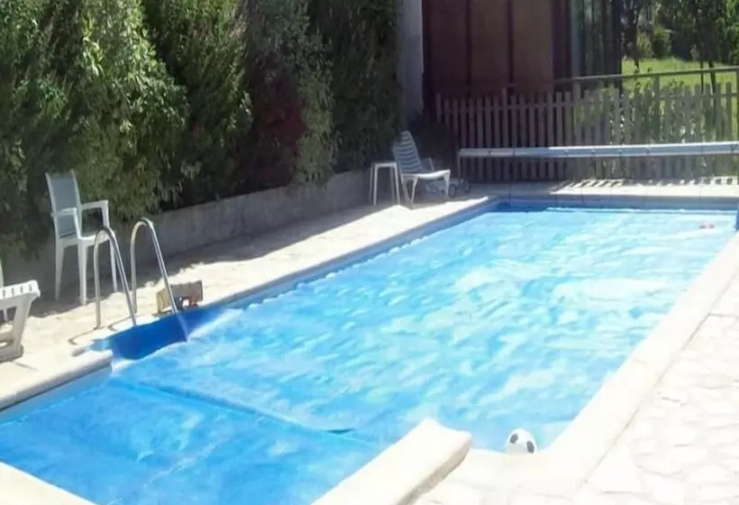 Отель Les Tilleuls