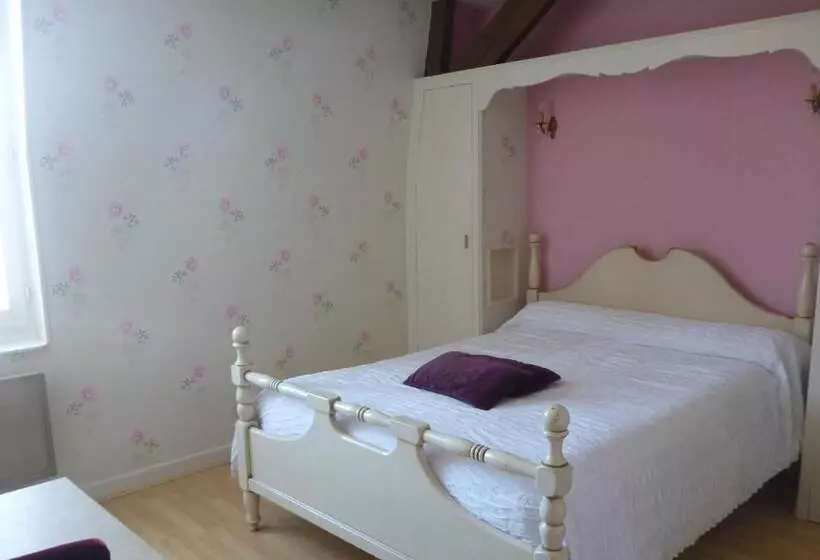 Отель Les Tilleuls