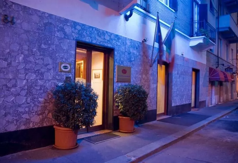 فندق Lo Scudiero