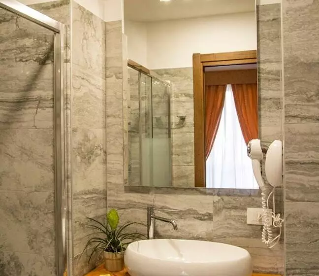 فندق Lo Scudiero