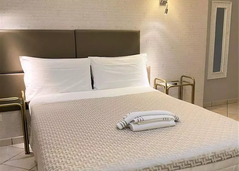 فندق Lo Scudiero