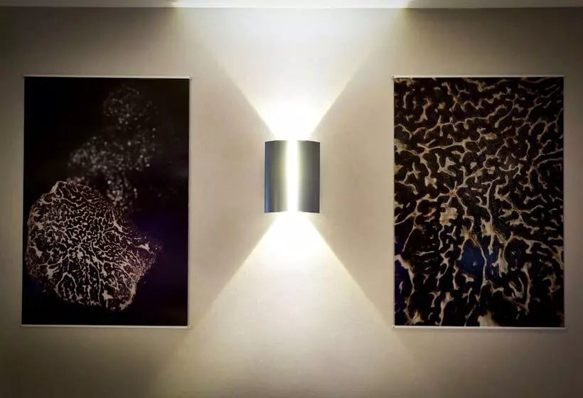 Hotelli Logis Auberge De La Truffe