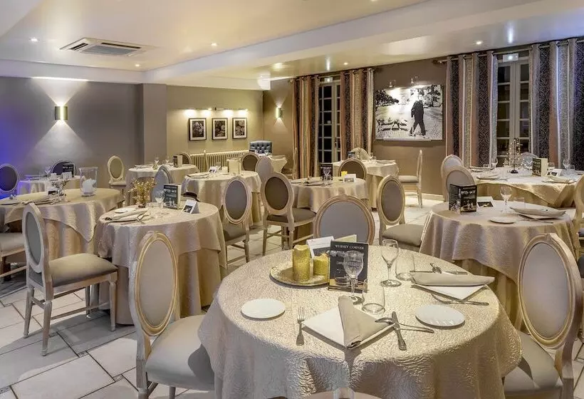 Hotelli Logis Auberge De La Truffe