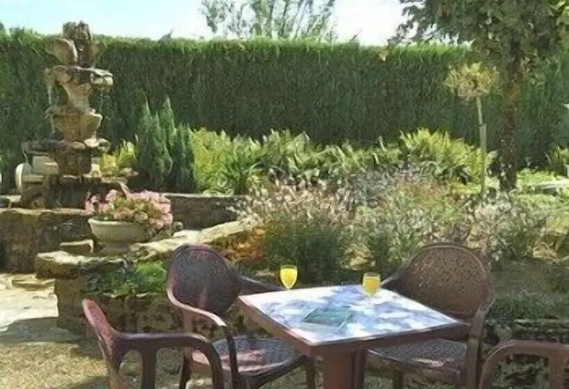 酒店 Logis Relais Des Monedieres