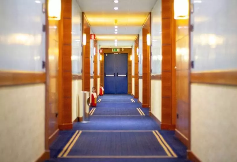 Pacific Hotel Fortino