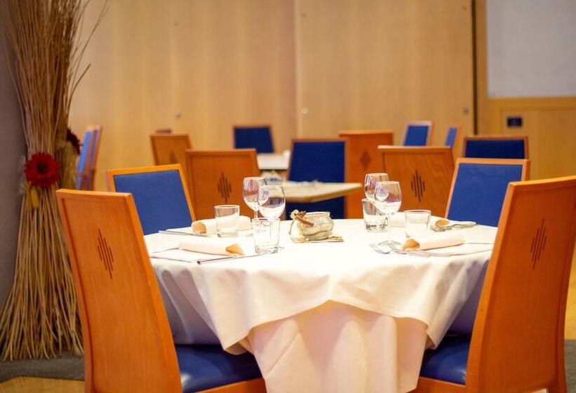 Pacific Hotel Fortino