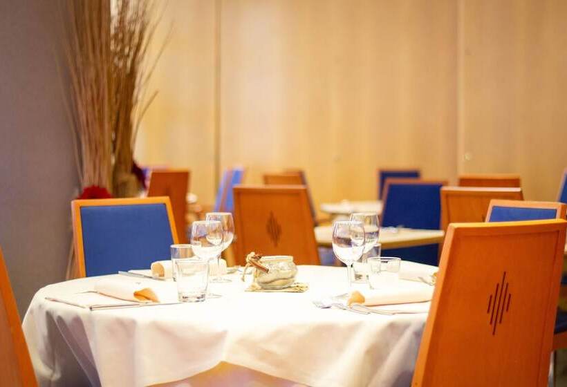 Pacific Hotel Fortino