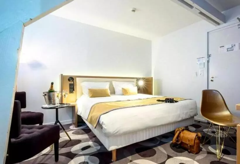 هتل The Originals Boutique, Hôtel Bulles By Forgeron, Lille Sud