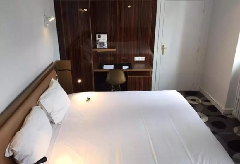 هتل The Originals Boutique, Hôtel Bulles By Forgeron, Lille Sud