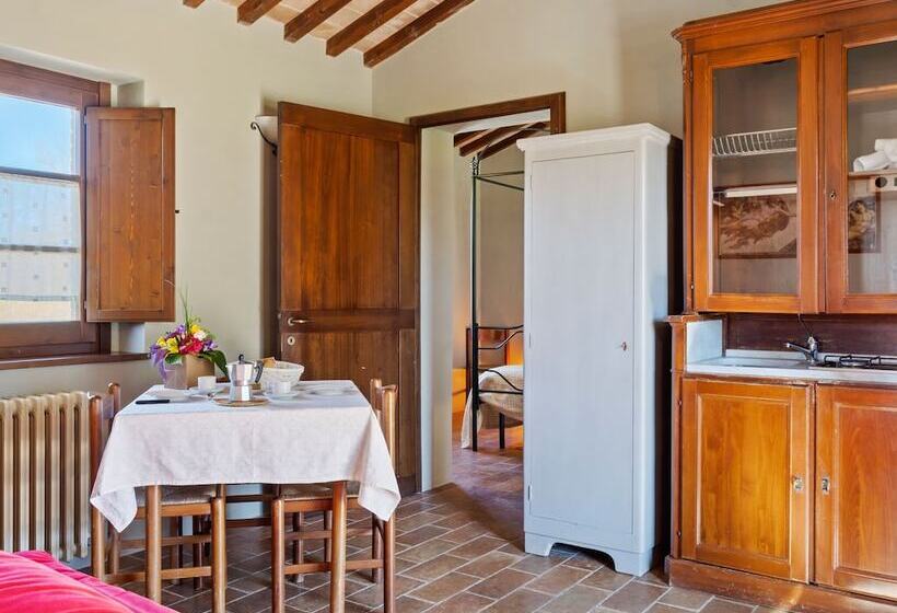 Alluring Cottage In Citta Della Pieve With Swimming Pool