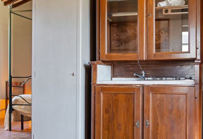 Alluring Cottage In Citta Della Pieve With Swimming Pool