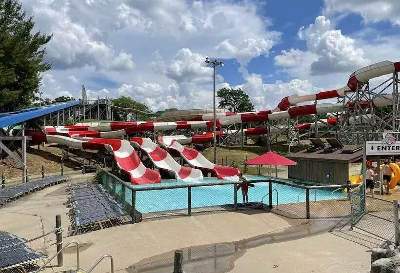 Trails End Motel