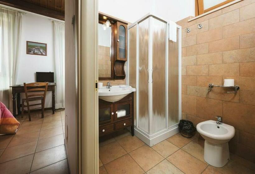 Briciola Di Sole B&b E Ristorante