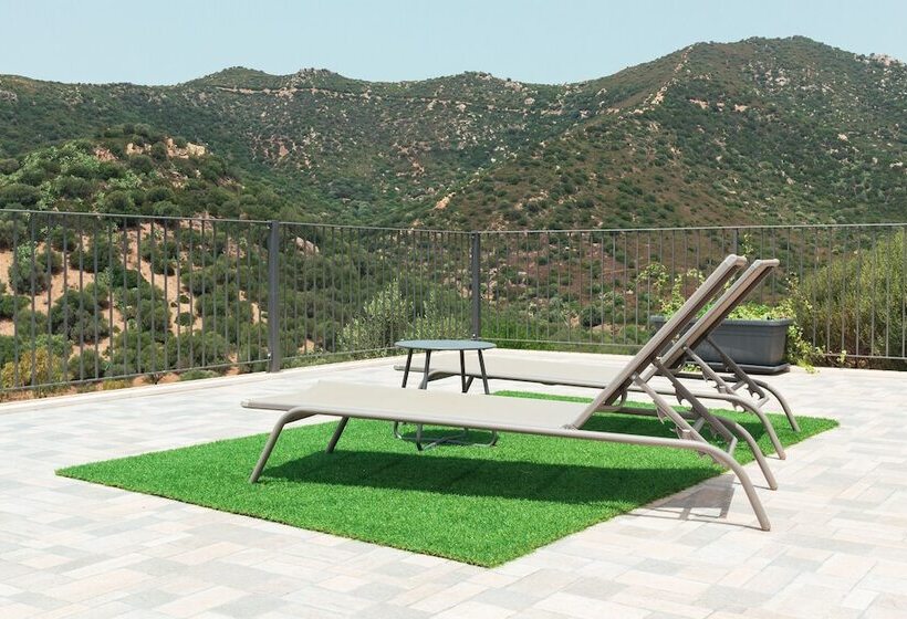 تختخواب و صبحانه Sa Guardia De Ferricci