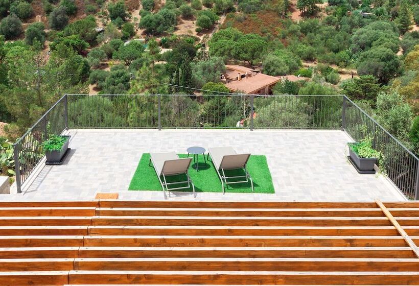 تختخواب و صبحانه Sa Guardia De Ferricci