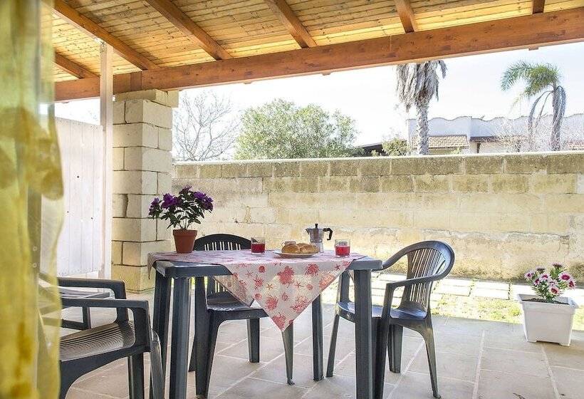 مسافرخانه Salento Vacation Villa La Cisterna