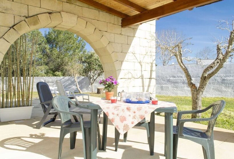 مسافرخانه Salento Vacation Villa La Cisterna