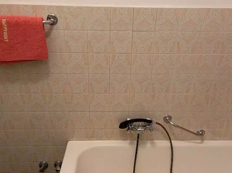 Hotelli Gasthof Albergo Ressmair