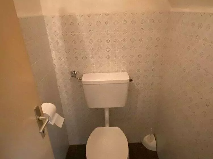 Hotelli Gasthof Albergo Ressmair