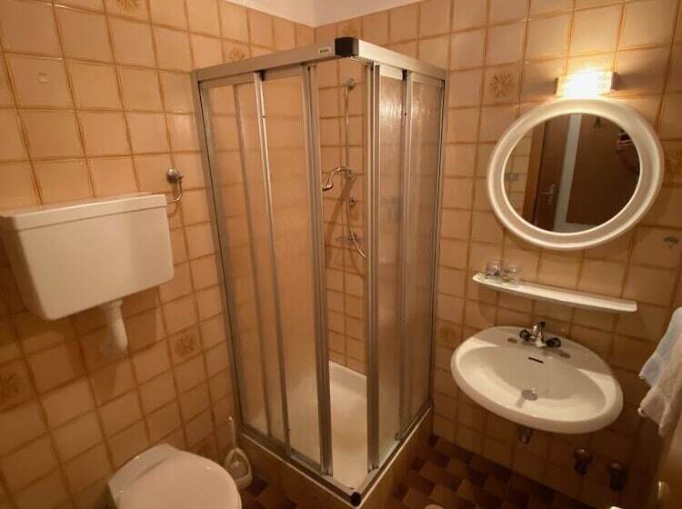 호텔 Gasthof Albergo Ressmair