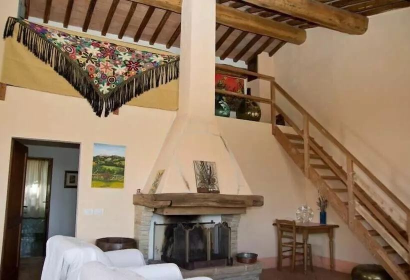 Maaseutuhotelli Agriturismo Podere Paugnano