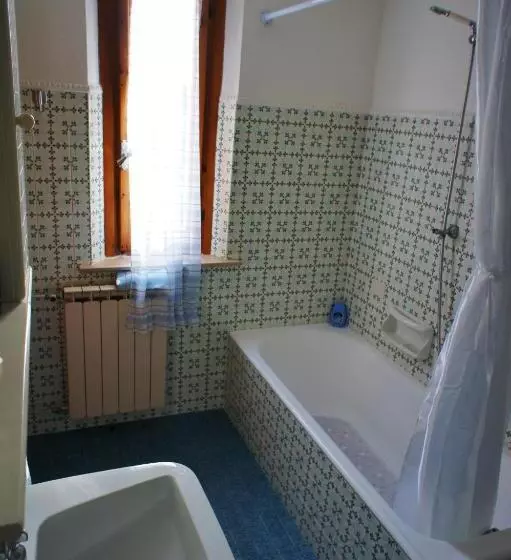 Majatalo Casa Fonte Di Bacco