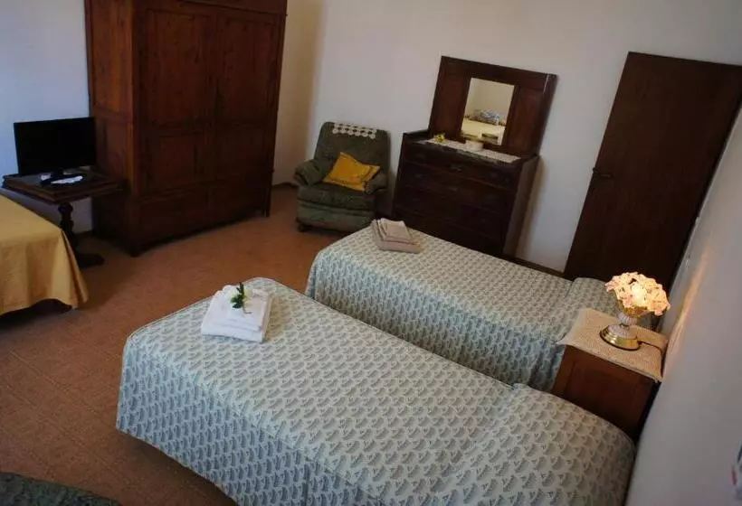 Majatalo Casa Fonte Di Bacco