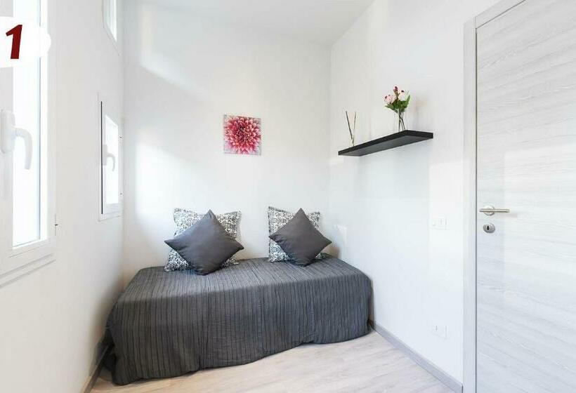 پانسیون Domy S Guest House