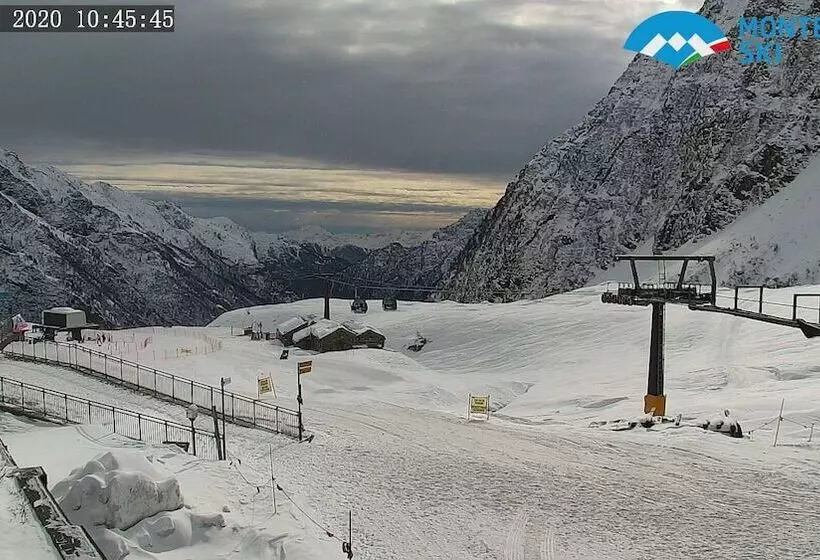 Residenssi Alagna2000