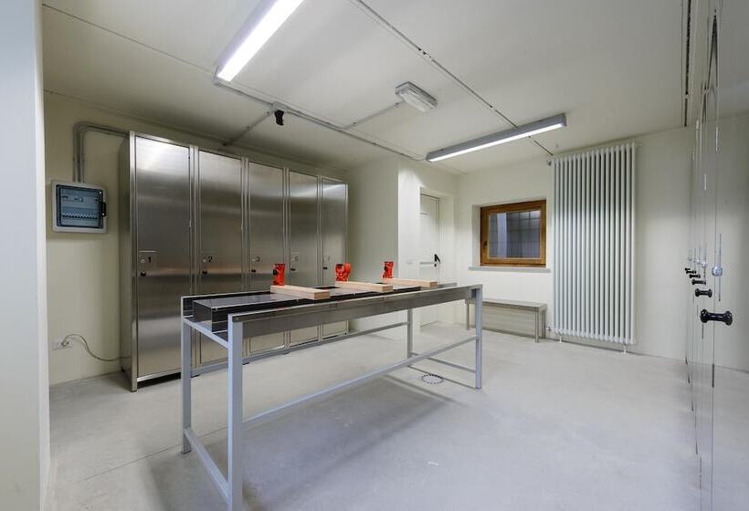 إقامة Alagna2000