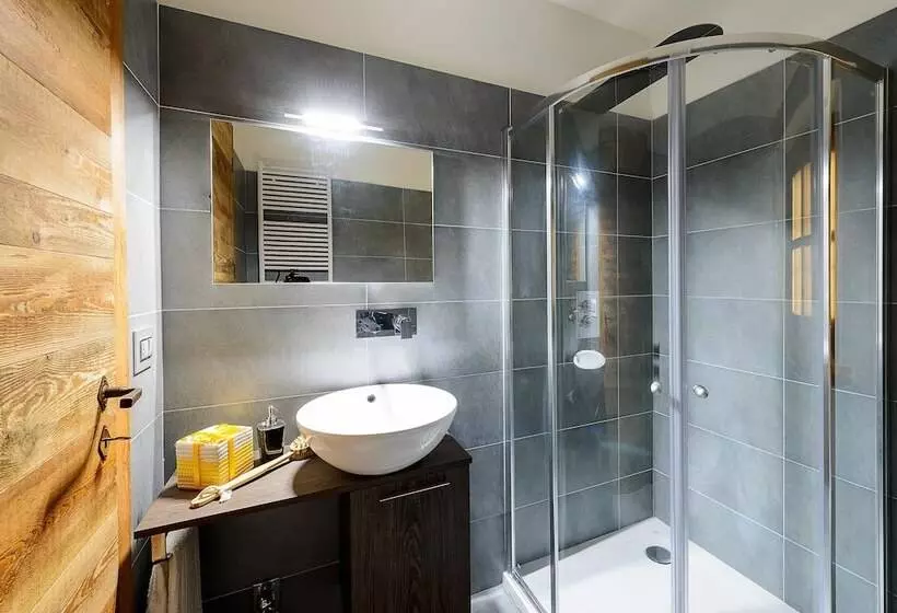 Residenssi Alagna2000