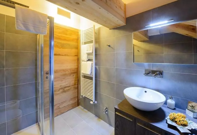 Residenssi Alagna2000