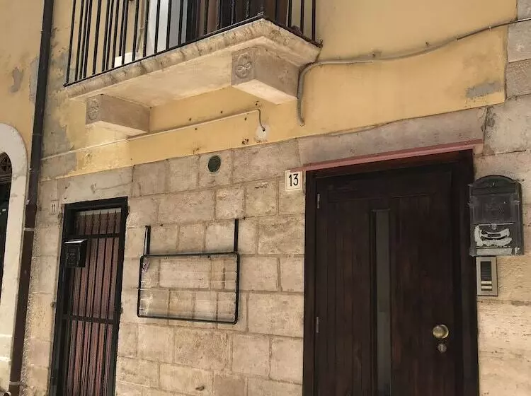 تختخواب و صبحانه Castelduomo Dimore Deluxe