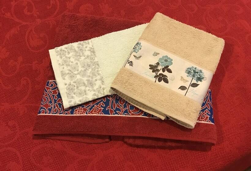 צימר Castelduomo Dimore Deluxe