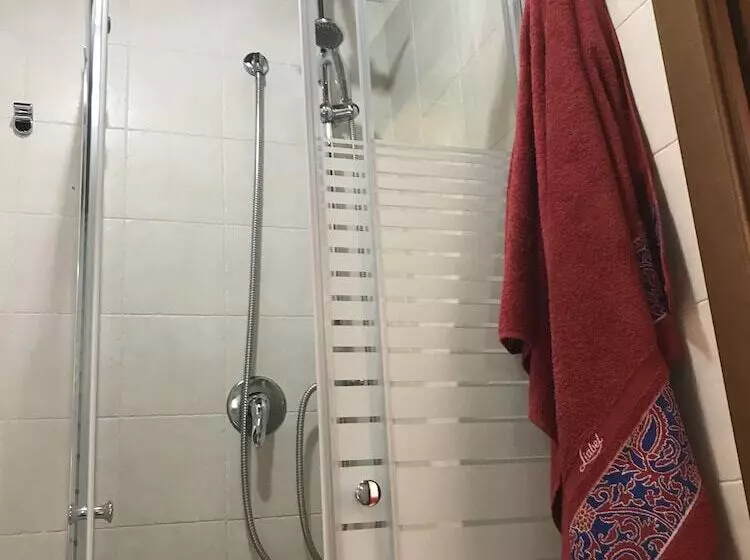 تختخواب و صبحانه Castelduomo Dimore Deluxe