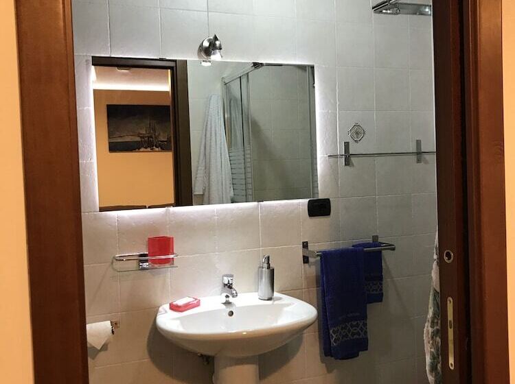 צימר Castelduomo Dimore Deluxe