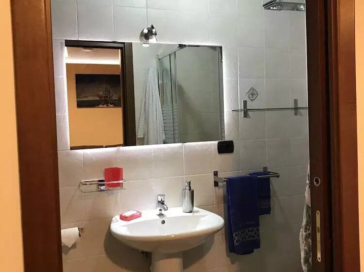 تختخواب و صبحانه Castelduomo Dimore Deluxe